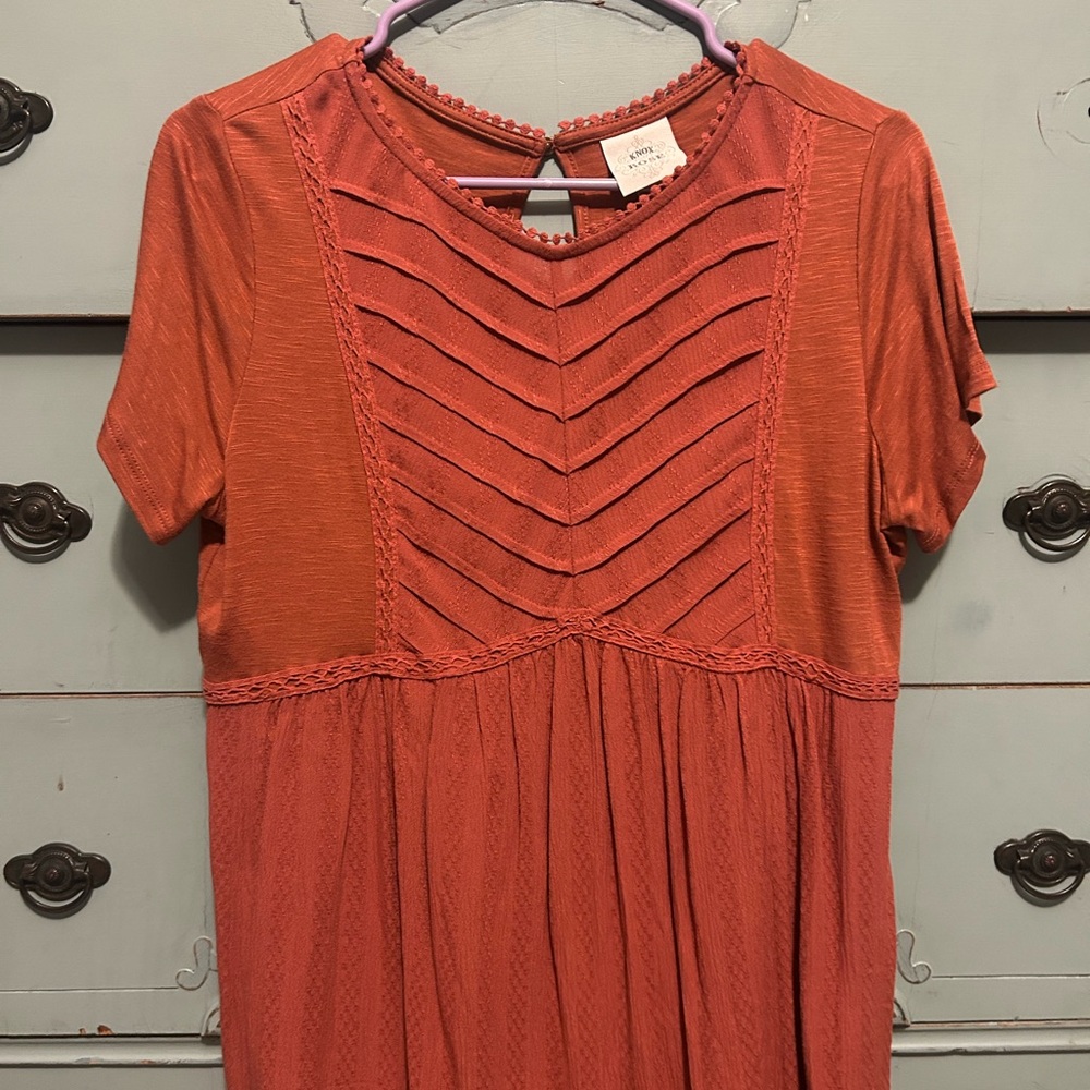 Knox Rose Rust Short Sleeve Top